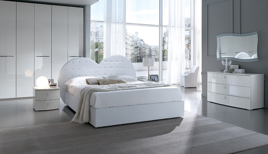 letto a cuore matrimoniale